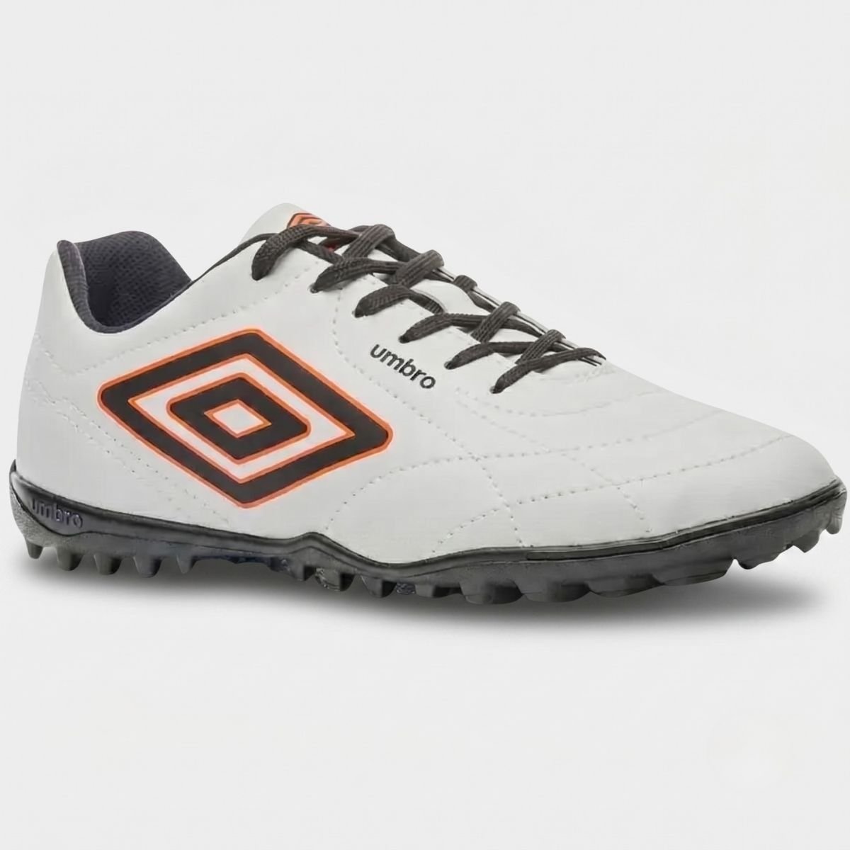 Chuteira Society Umbro Class Footballer Masculino - Branco e Preto