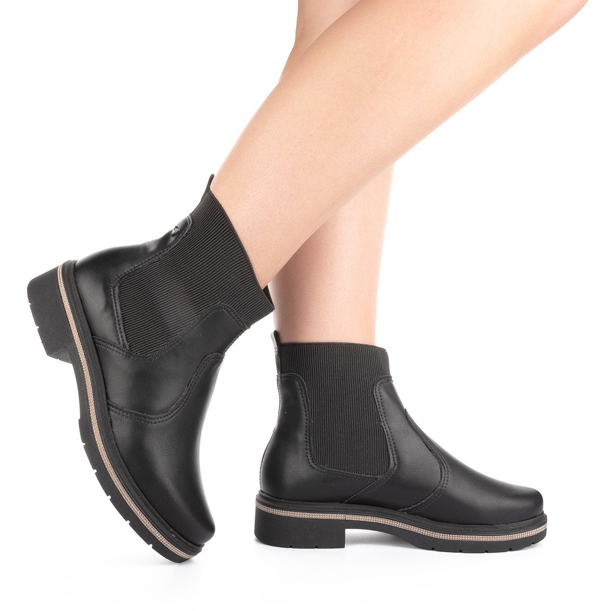 Bota Chelsea Mississipi MA073 Feminina - Preta Preto 9