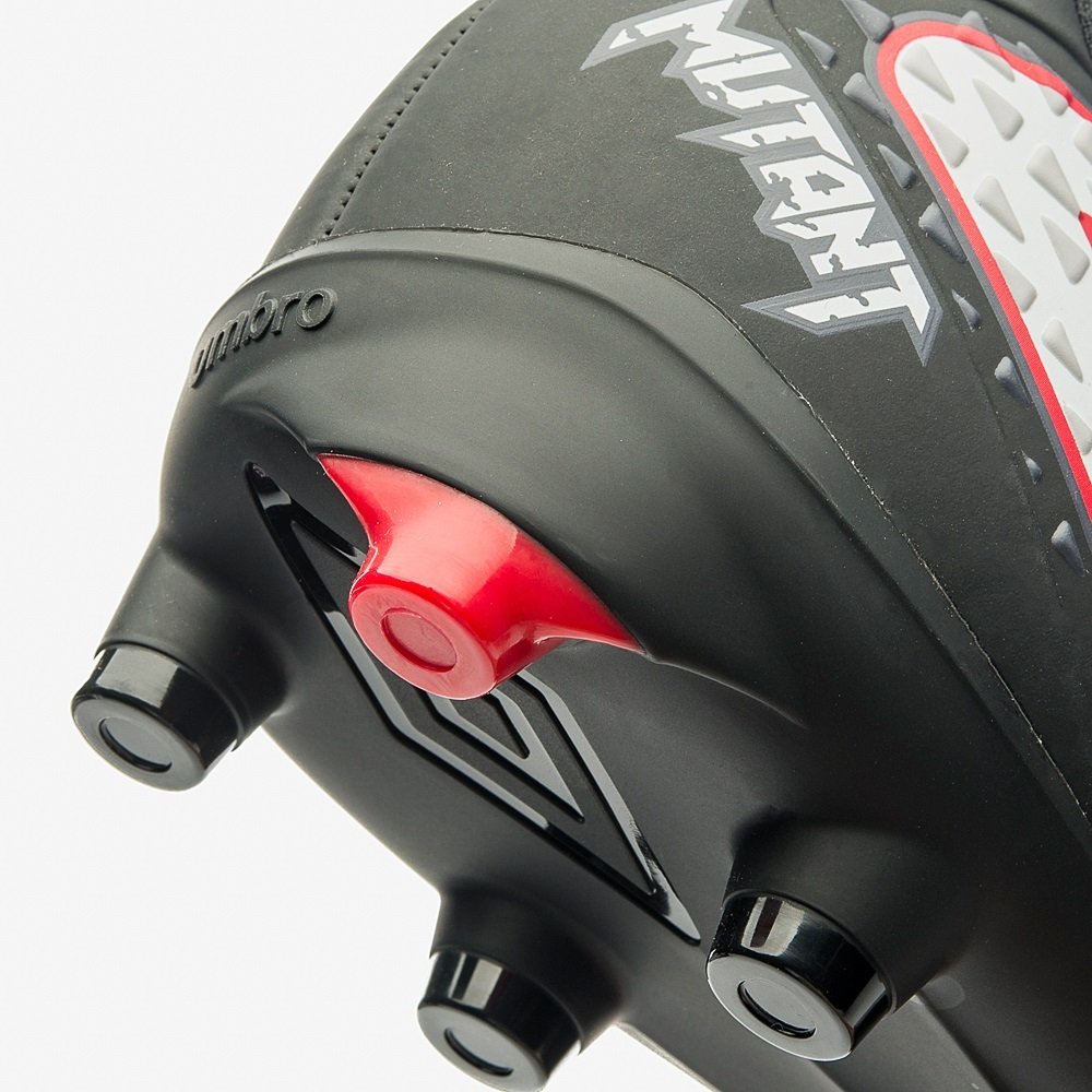 Chuteira Campo Umbro Mutant - Preto/Branco Preto/Branco 5