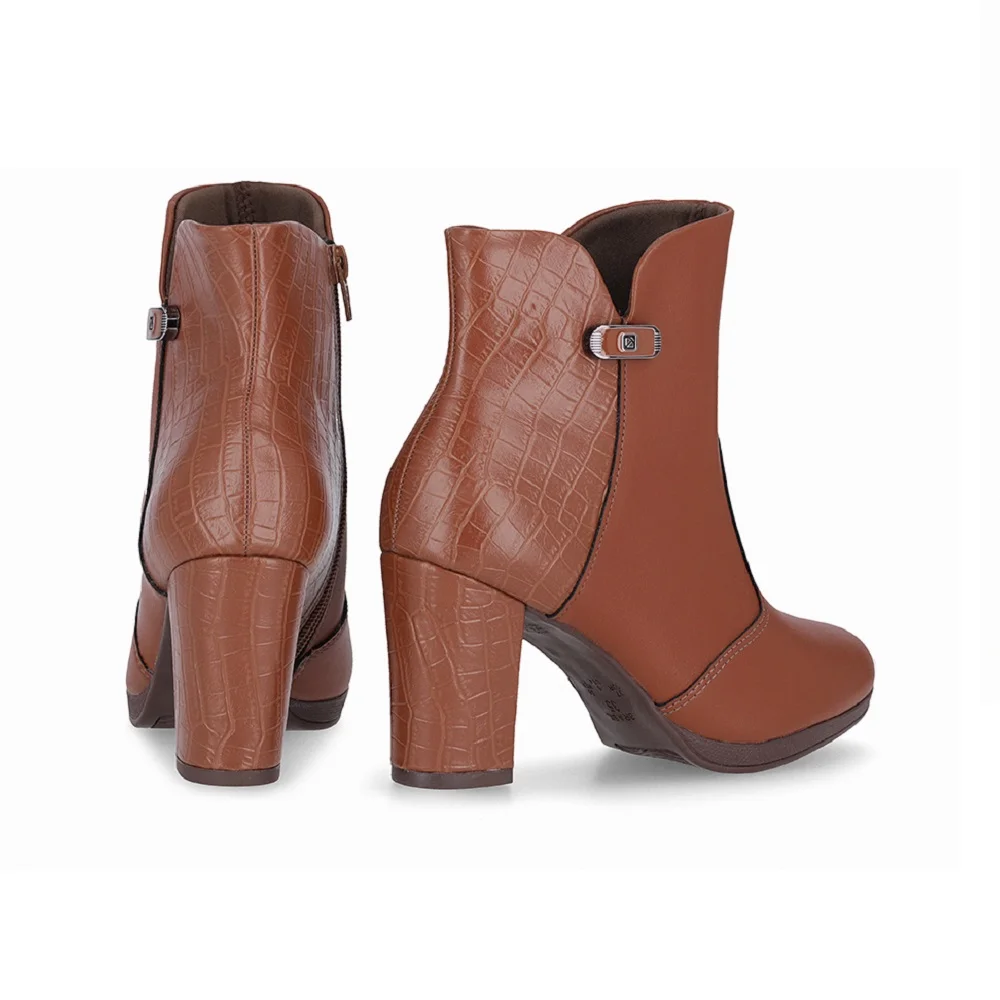Bota Cano Curto Salto Forrado Piccadilly 130240 Feminina - Conhaque Conhaque 3