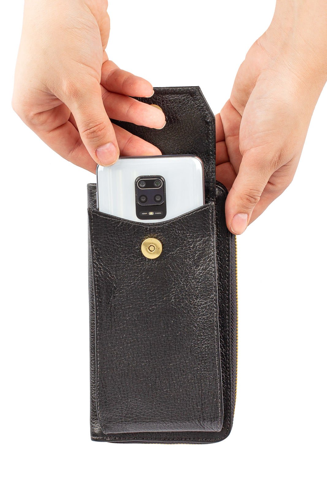 Carteira feminina de couro liso com alca Rafa Preto 4