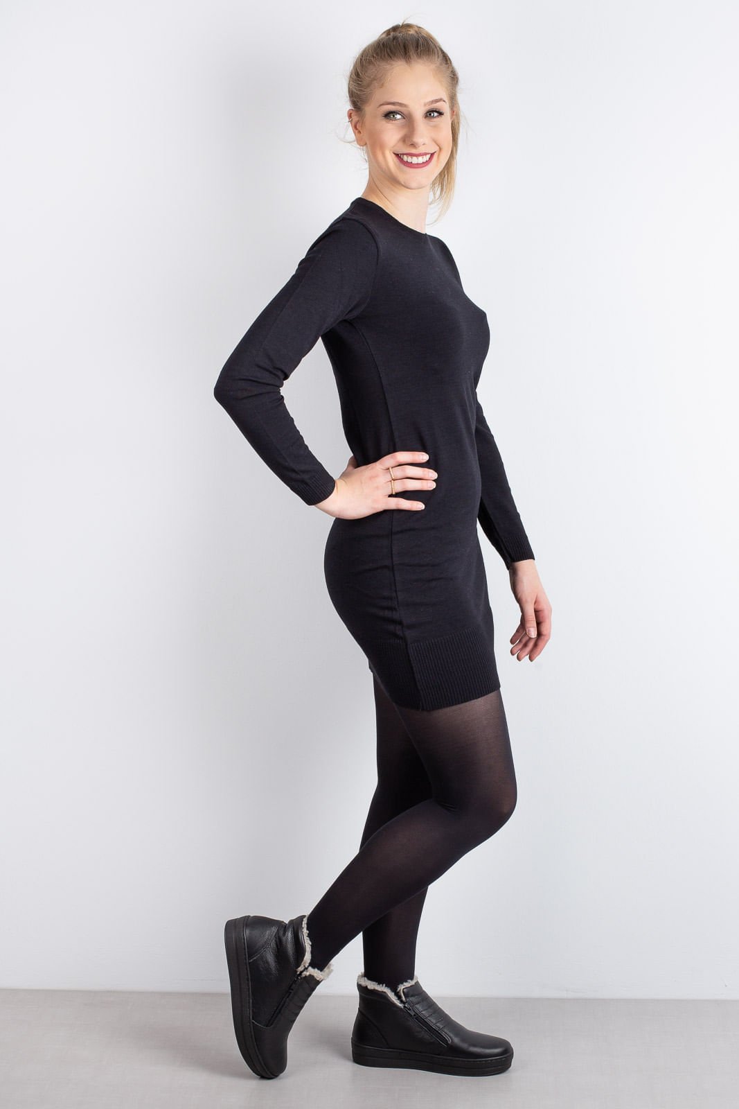 Tenis de couro com matelasse forrada em pelo 6903P Preto 4