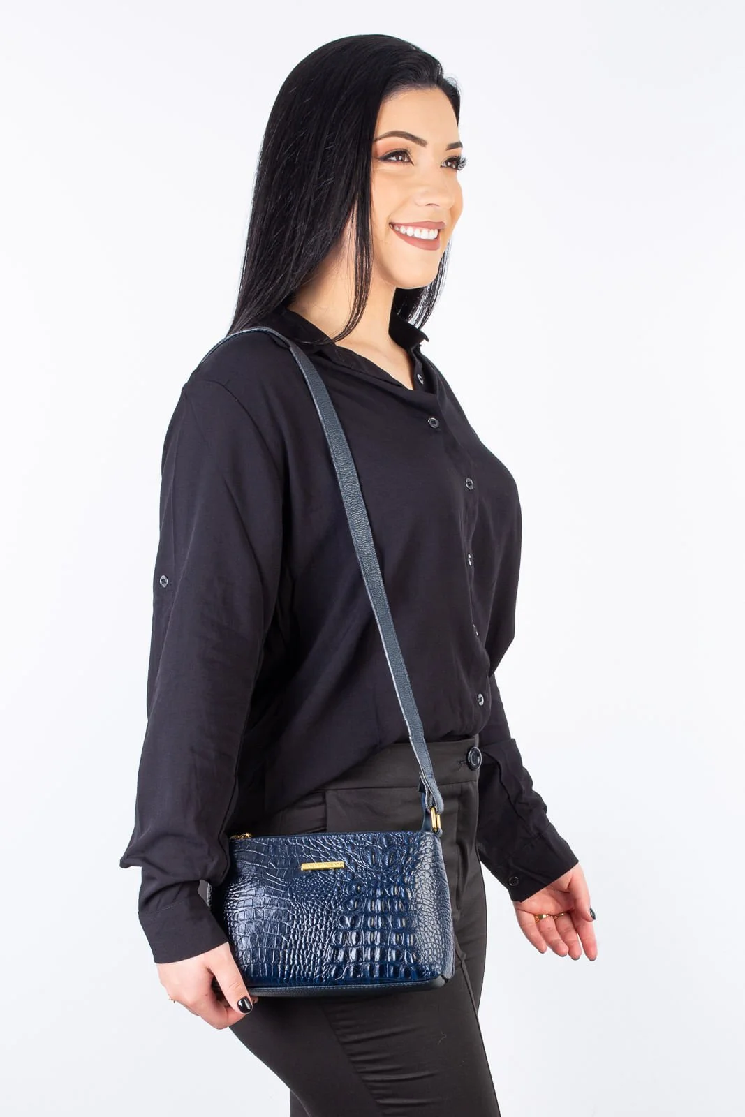 Bolsa pequena transversal de couro croco Iris Azul 3
