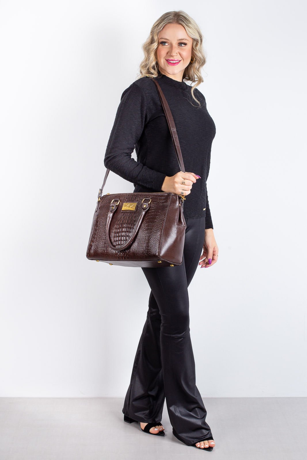 Bolsa de couro croco grande com divisorias Toffee Marrom 6