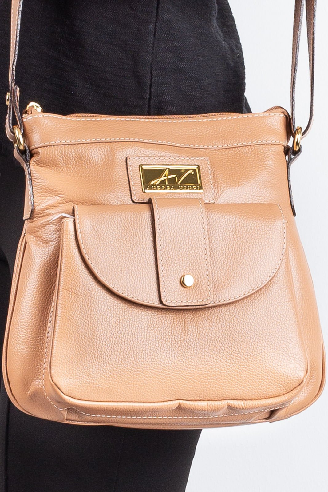 Bolsa tiracolo de couro liso Elis Bege 1