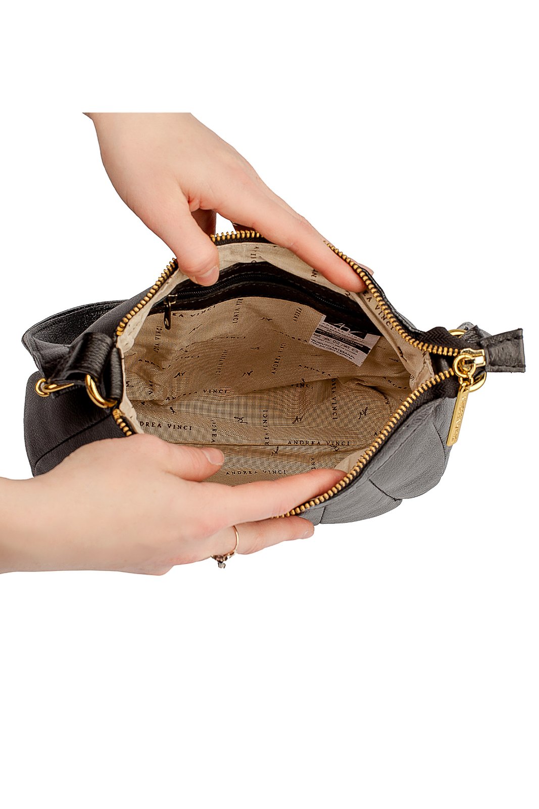 Bolsa transversal em couro liso Greice Preto 6