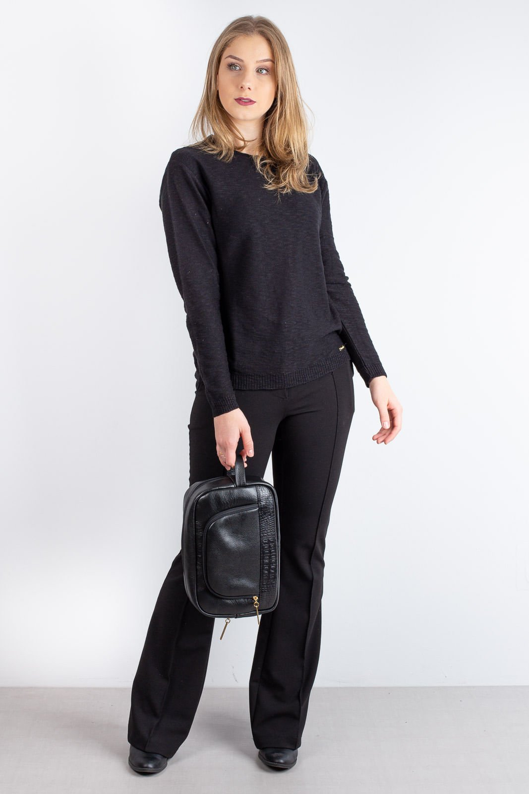 Necessaire grande de couro liso Manuela Preto 6