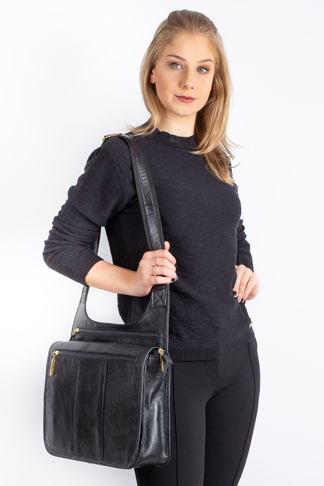 Pasta carteiro de couro liso Jessica Preto 4