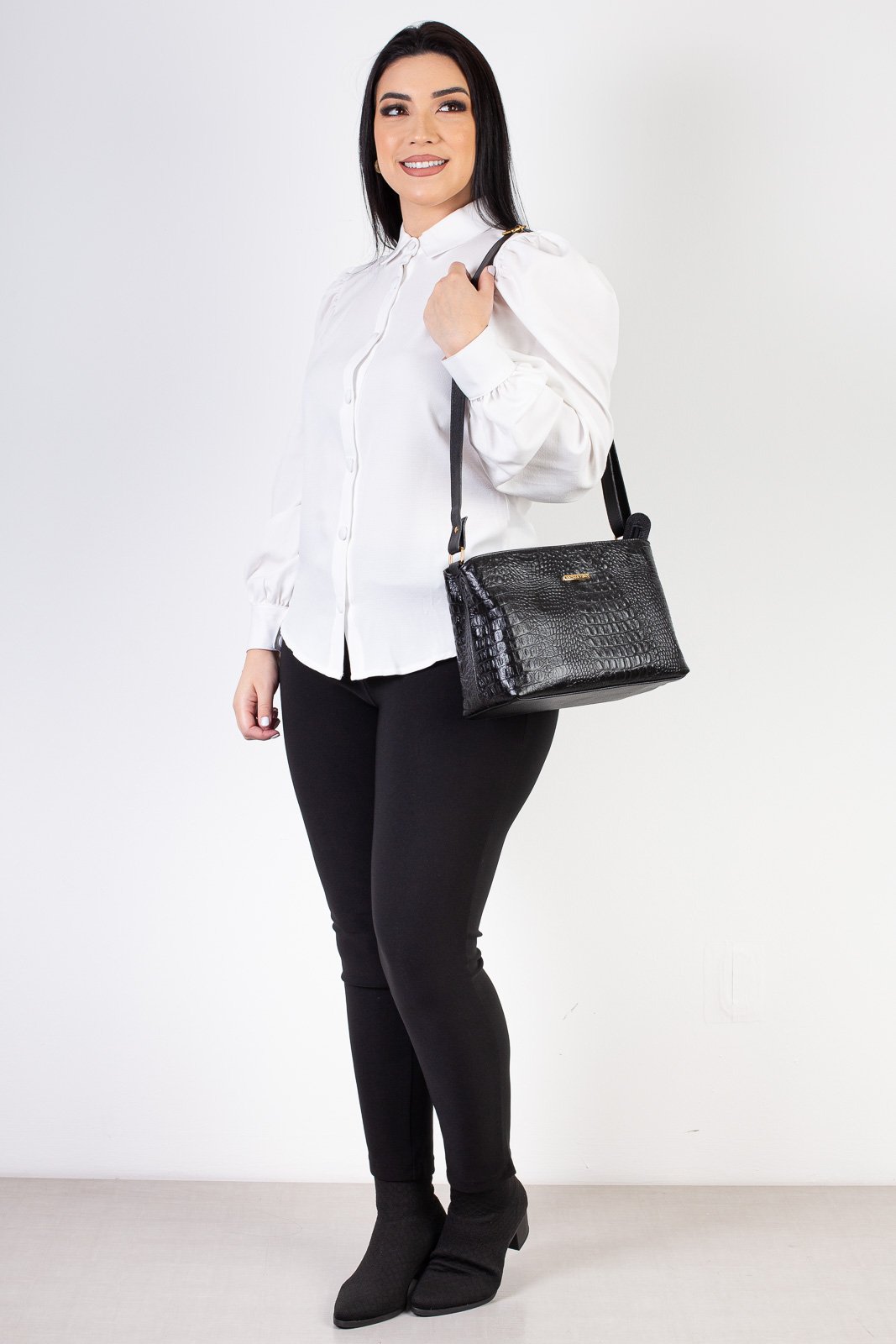 Bolsa de couro croco estruturada Evelyn Preto 5