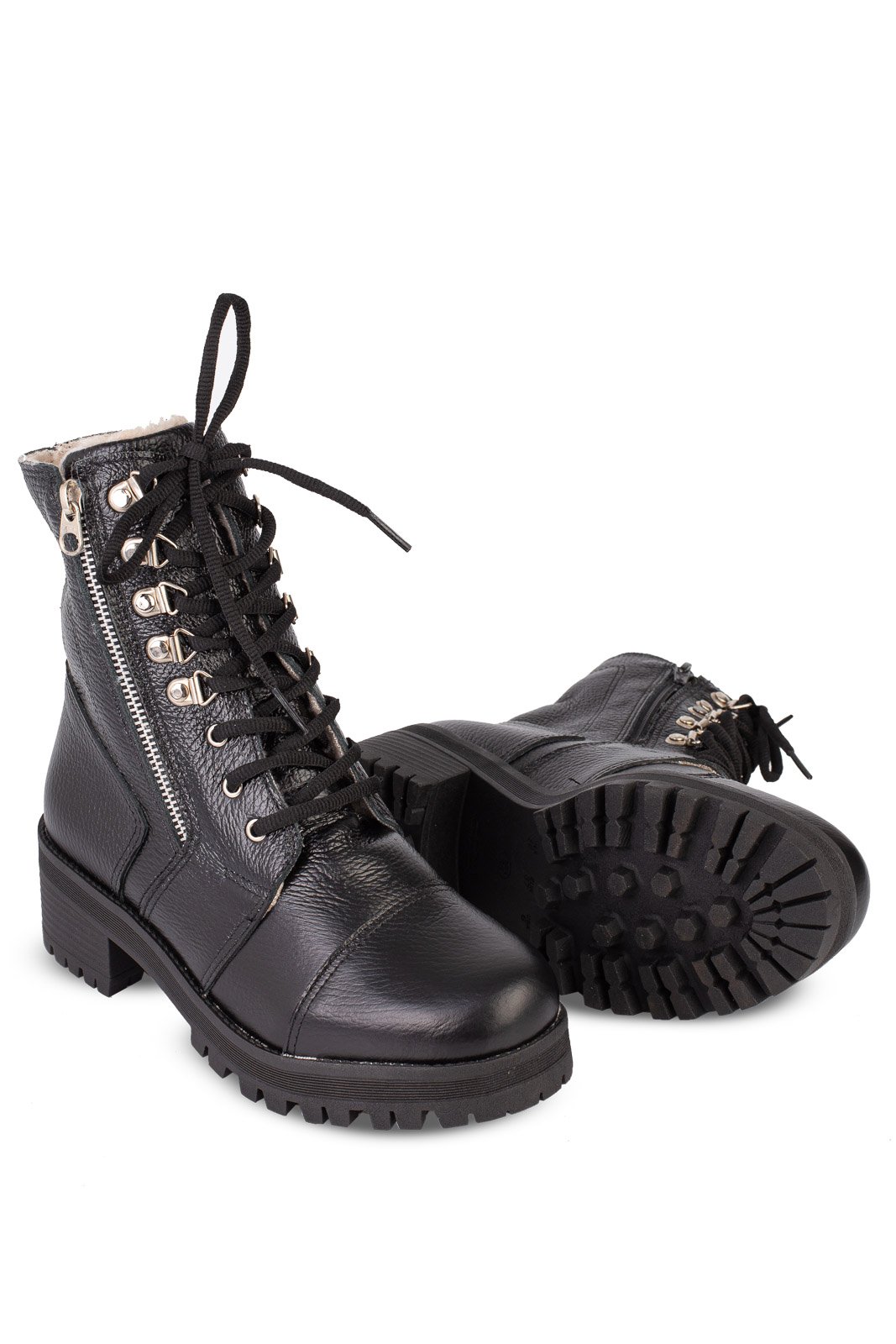 Coturno feminino de couro forrada em pelo 7533P Preto 4