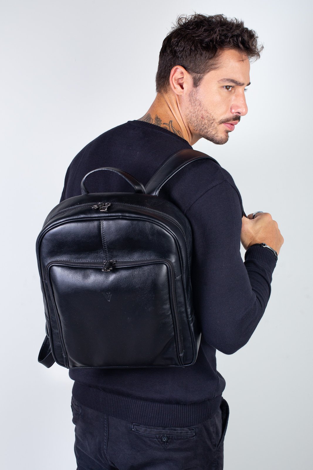 Mochila masculina de couro italiano Steve Preto 2