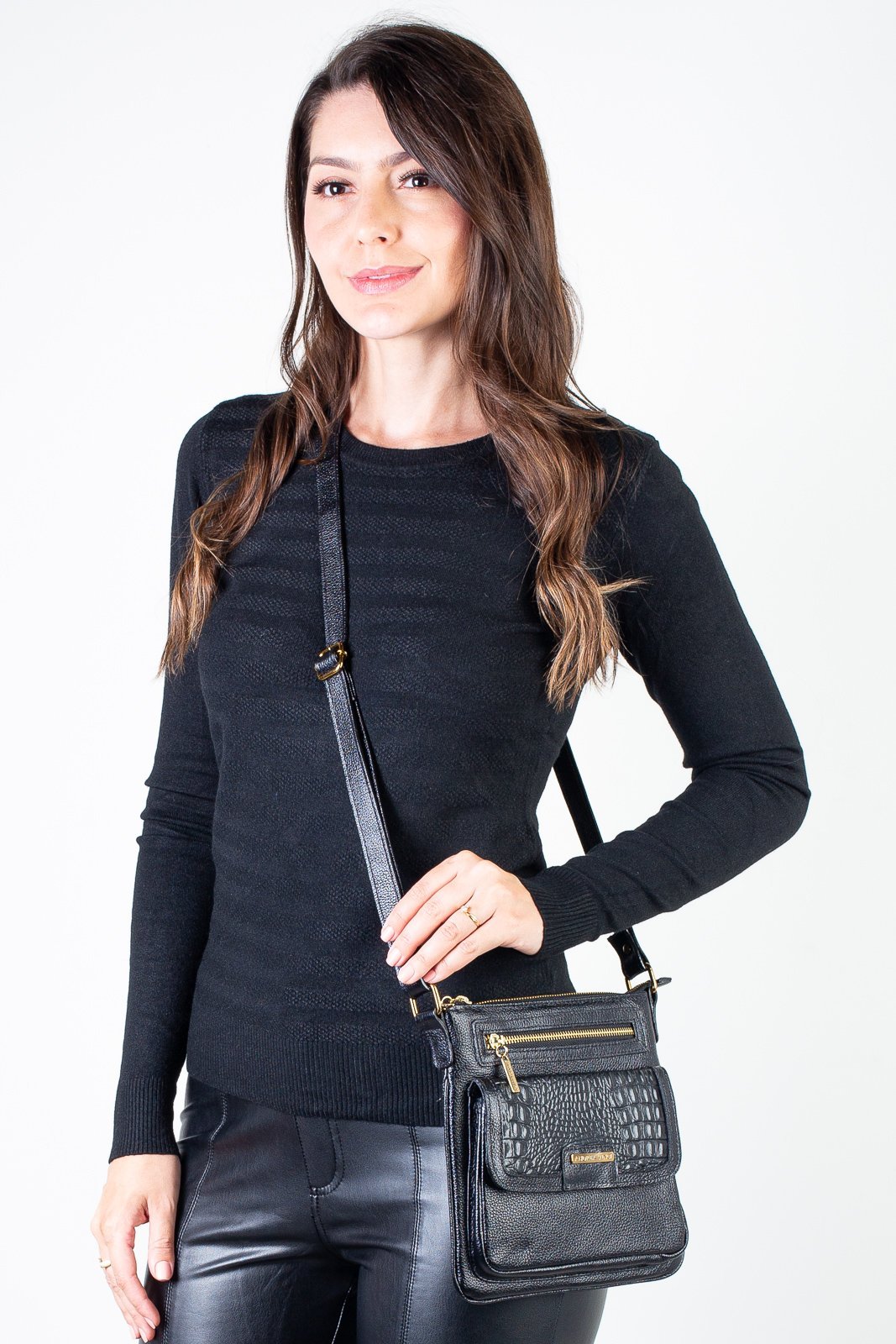 Bolsa pequena transversal em couro liso Emma Preto 1