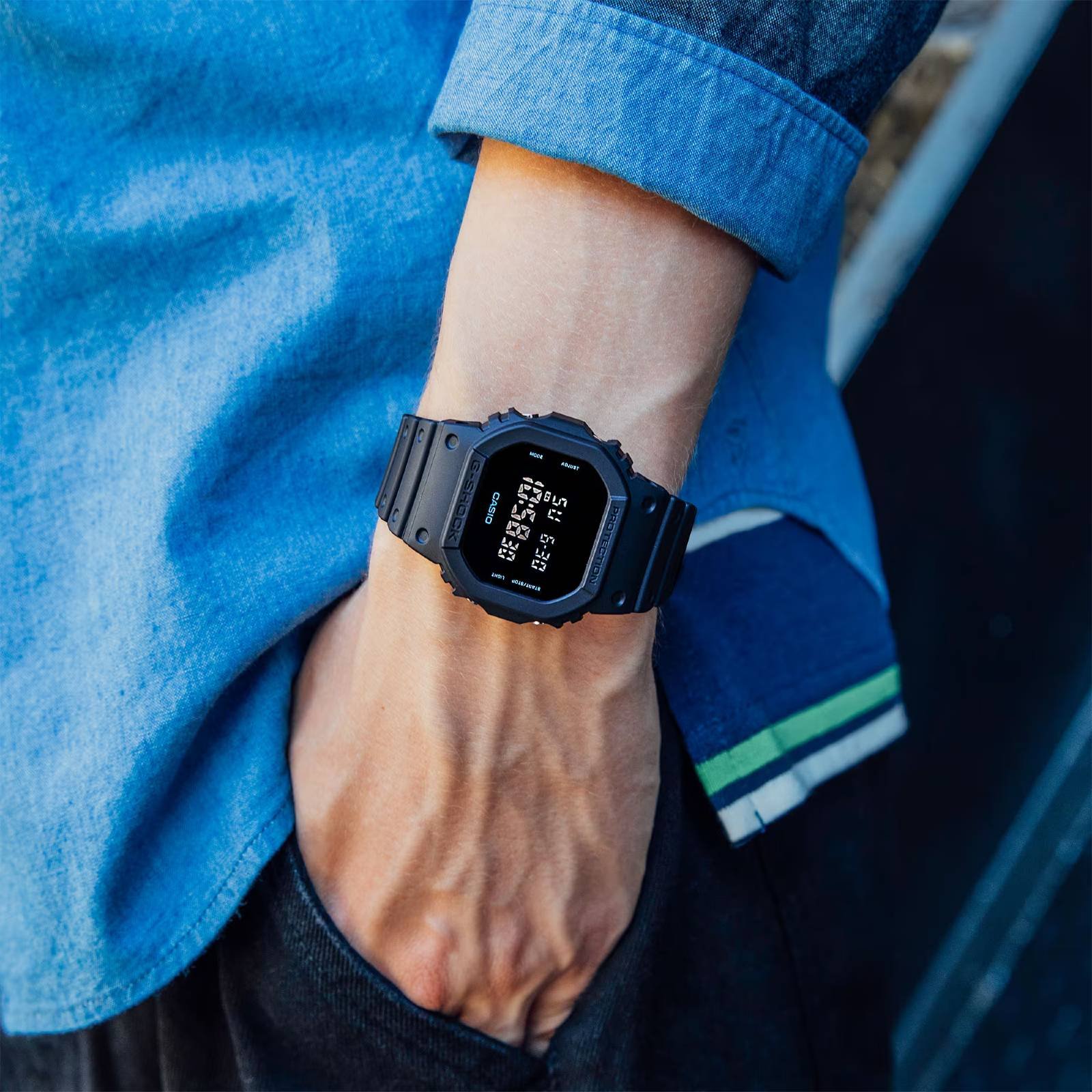 Relógio Casio G-Shock DW-5600UBB-1DR Preto Preto 6