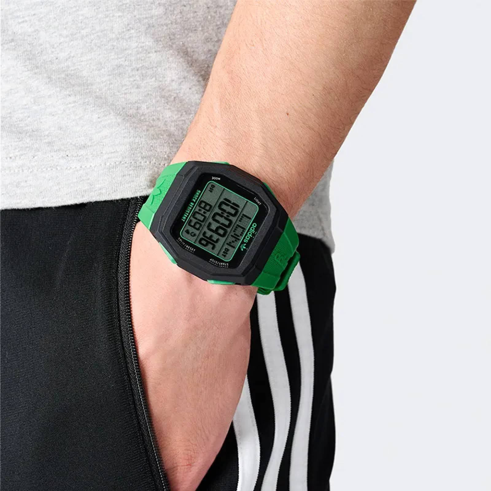 Relógio Adidas Tech One GMT AOST24566 Preto e Verde Verde 5