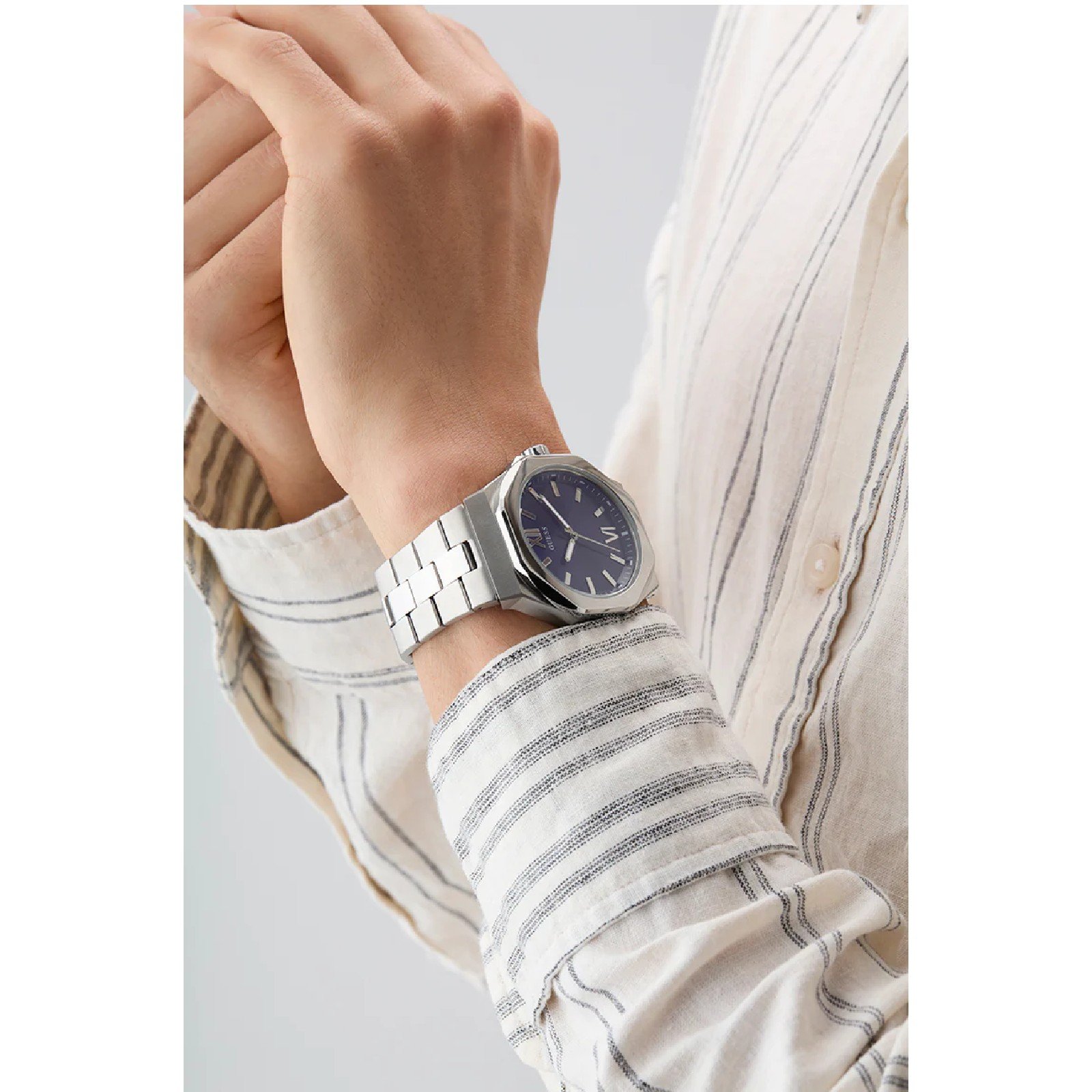 Relógio Guess Masculino Silver Tone GW0849G1 Prata Prata 4