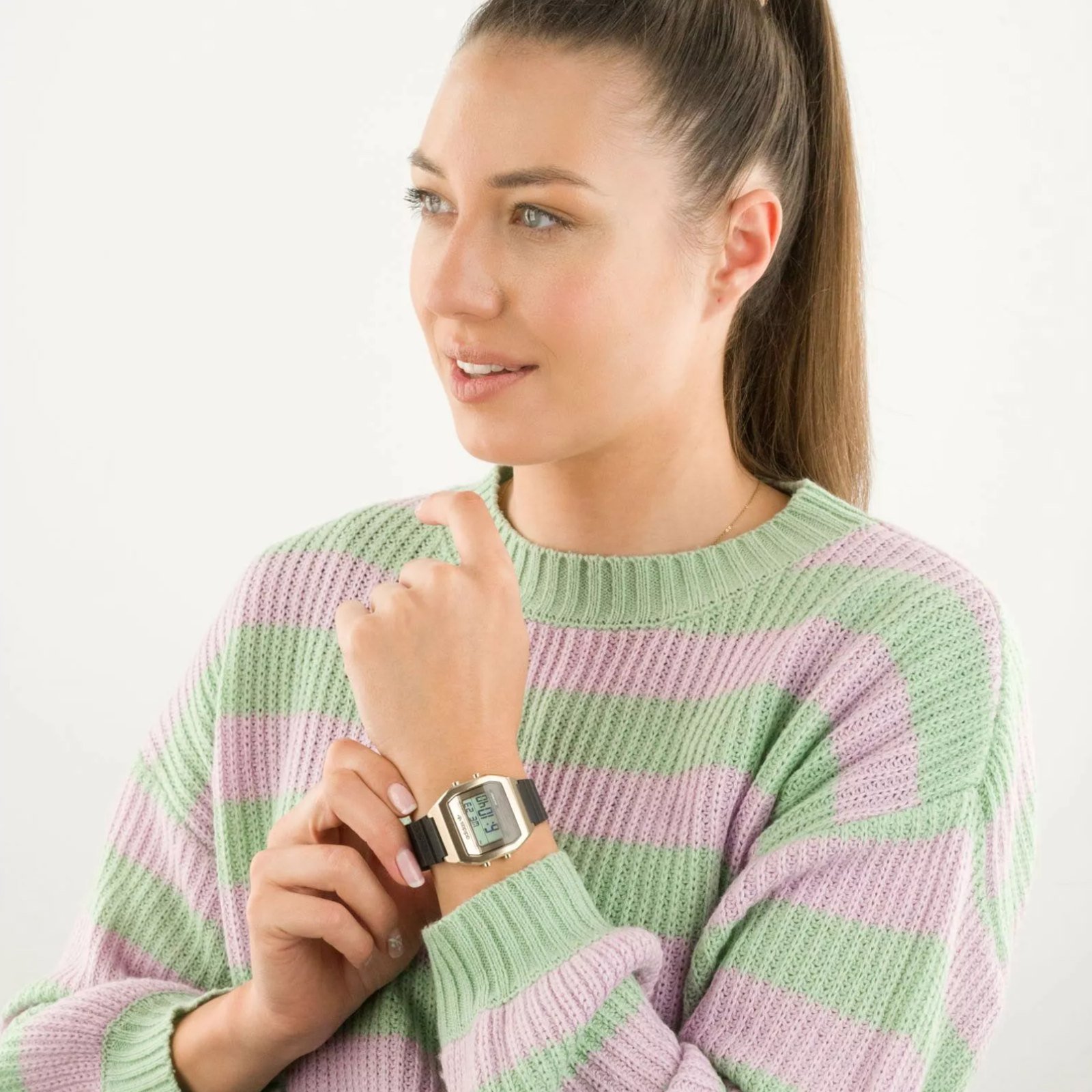 Relógio Adidas Digital Two AOST22075M Dourado Dourado 4