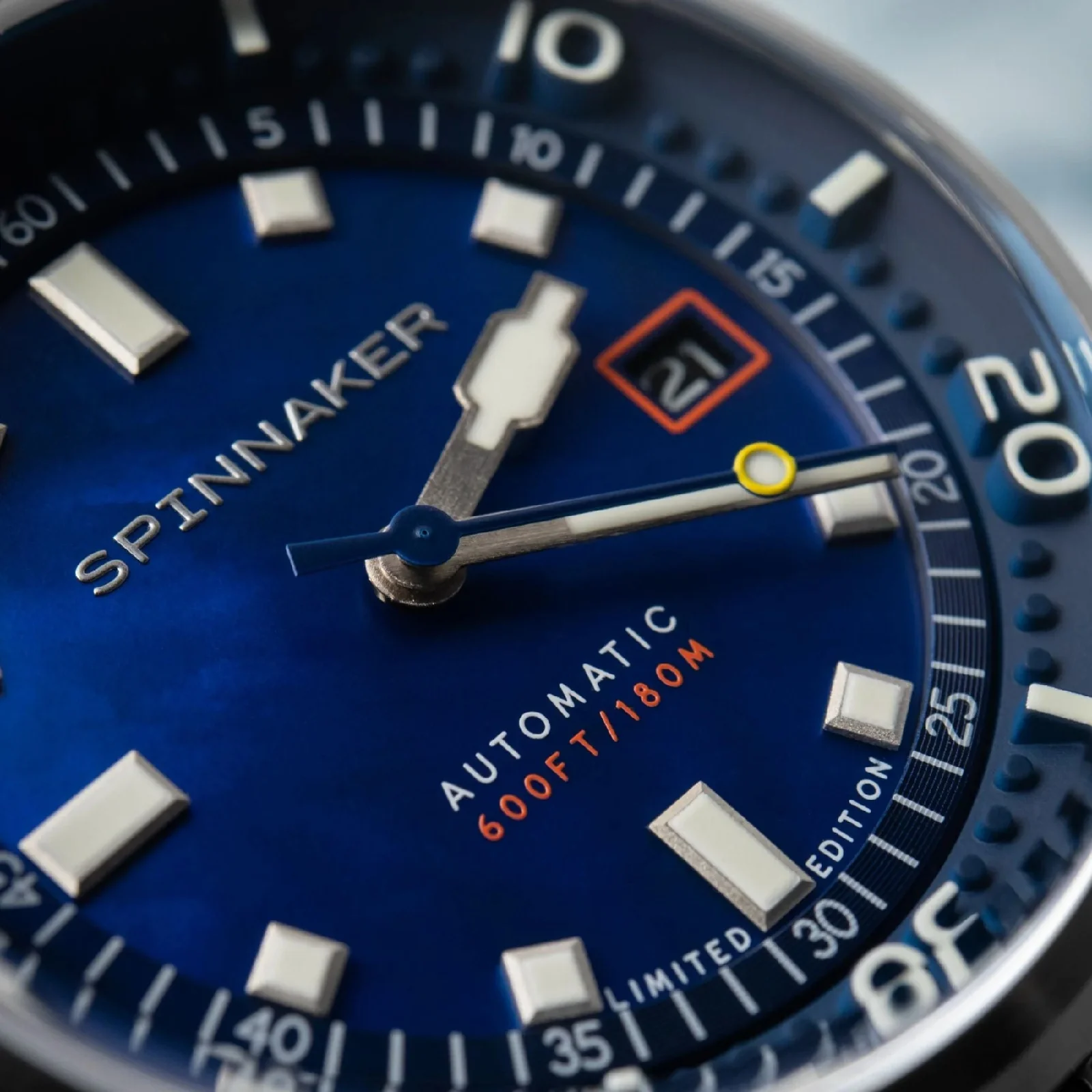 Relógio Spinnaker Bradner Pearl Diver Automático Edição Limitada Indigo Mirage SP-5158-33 Azul 4