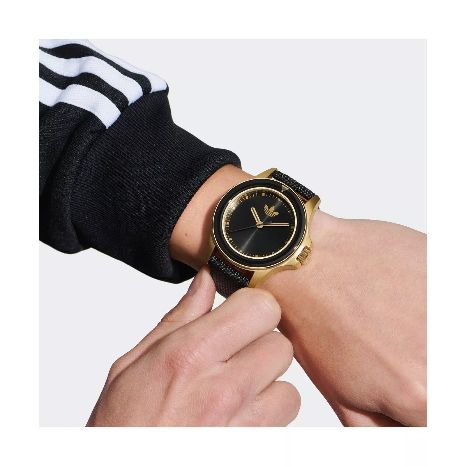 Relógio Adidas Expression Preto AOFH23015 Preto 2