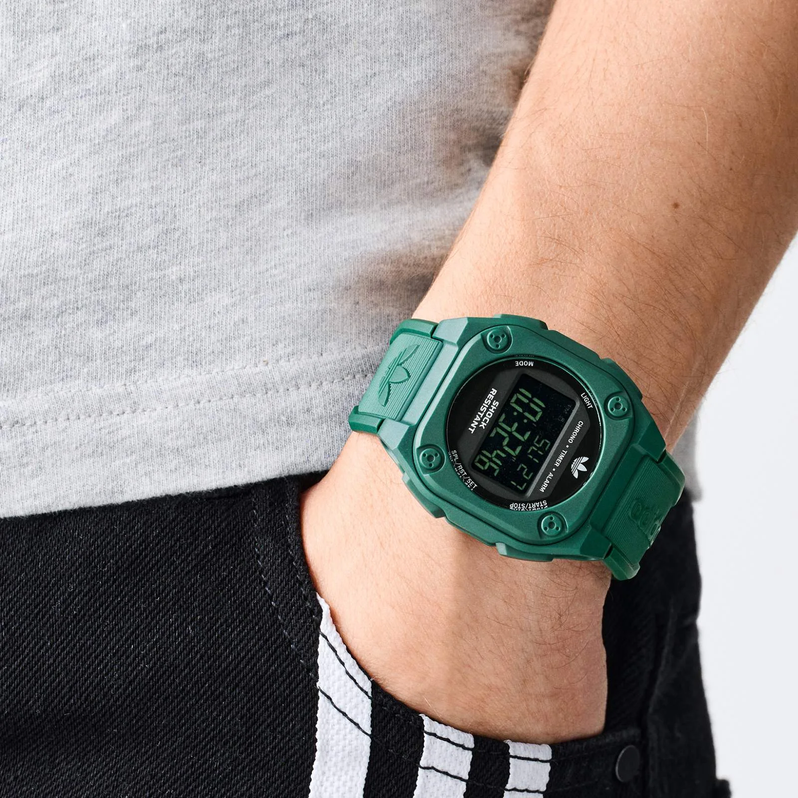 Relógio Adidas City Tech Four AOST25032 Verde 4
