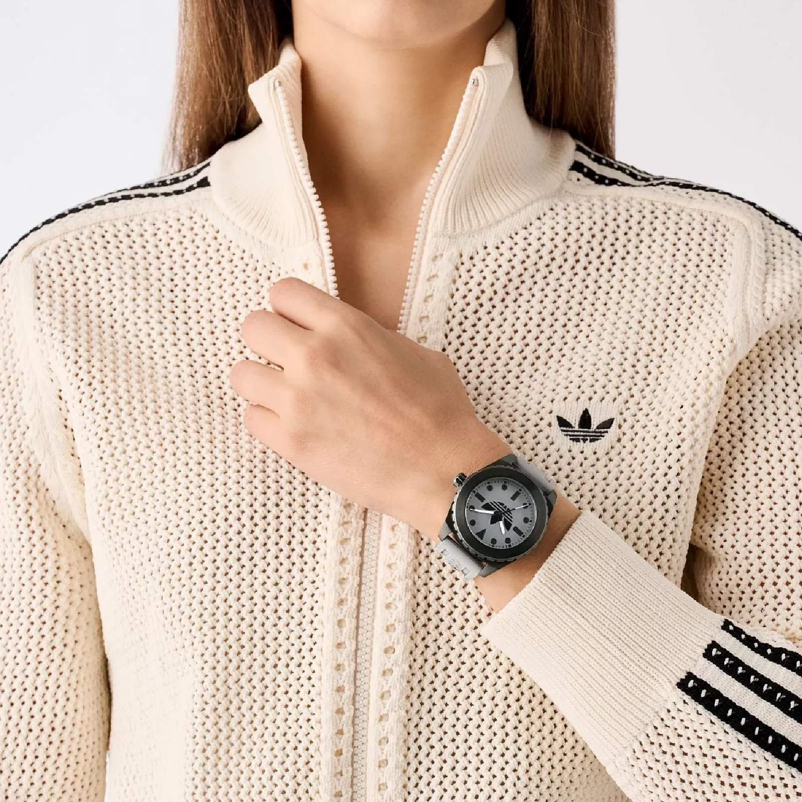 Relógio Adidas Discoverer One AOSY25023 Cinza 4