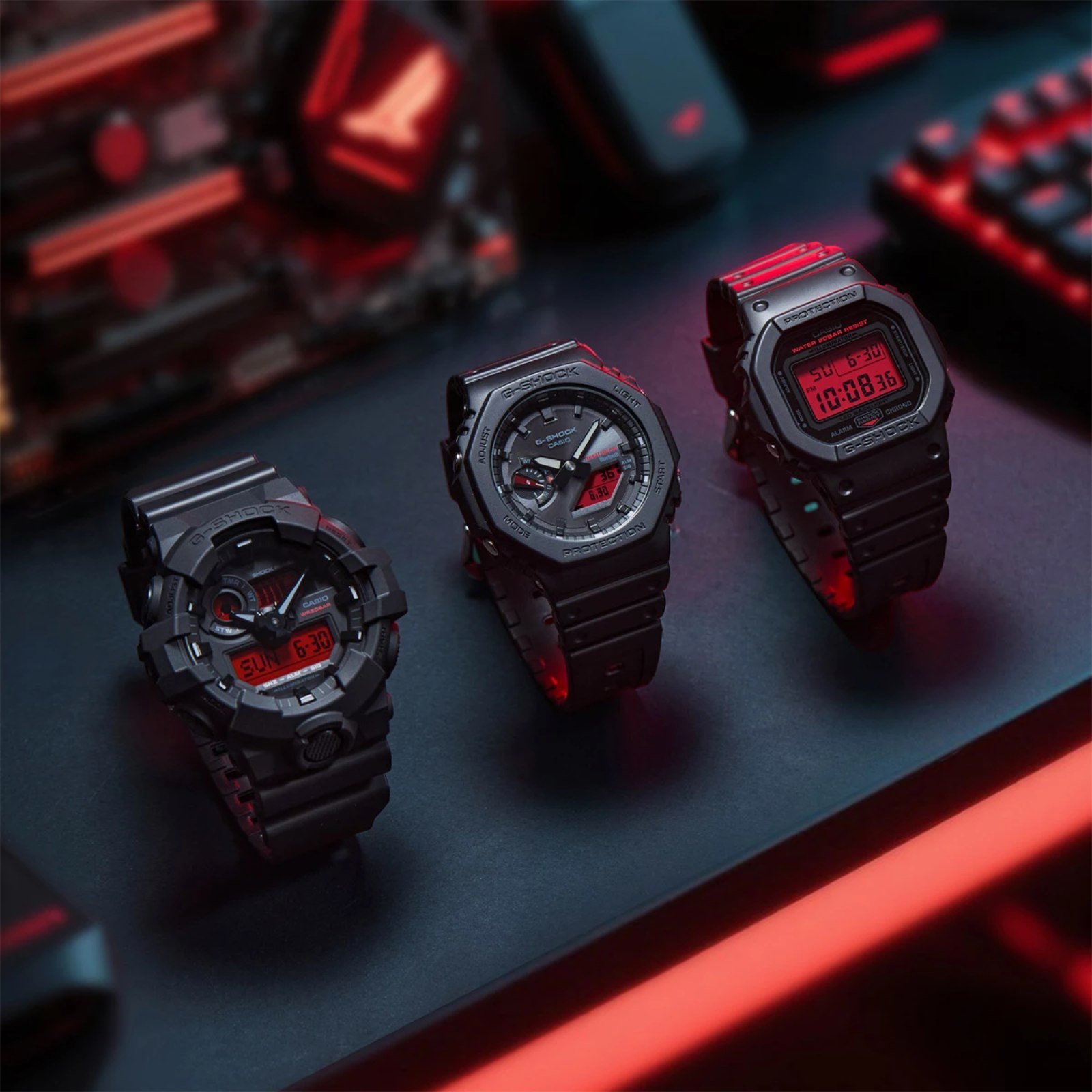 Relógio Casio G-Shock GA-700BBR-1ADR Black and Bold Red Preto