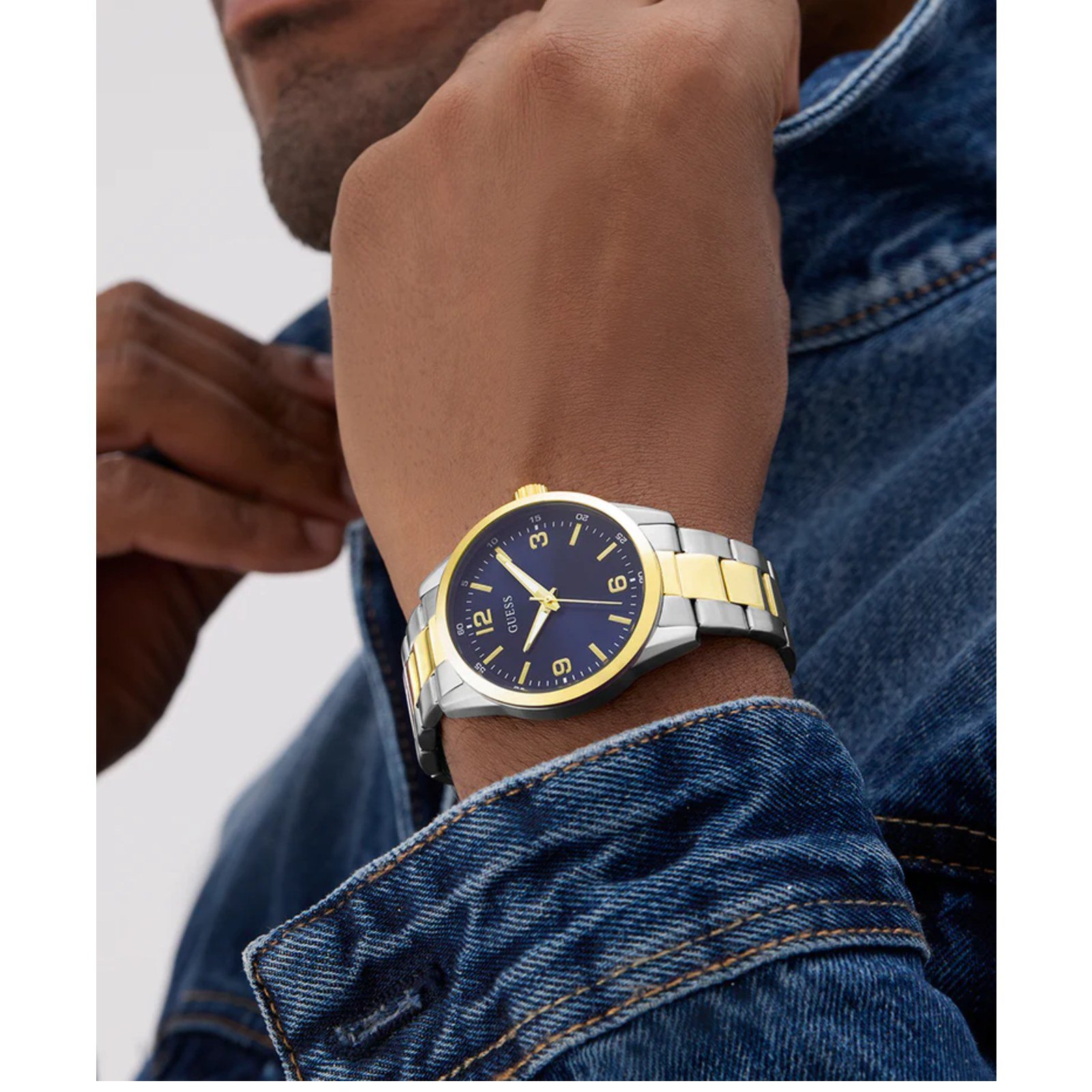 Relógio Guess Masculino Easton GW0965G4 Bicolor Prata/Dourado 2