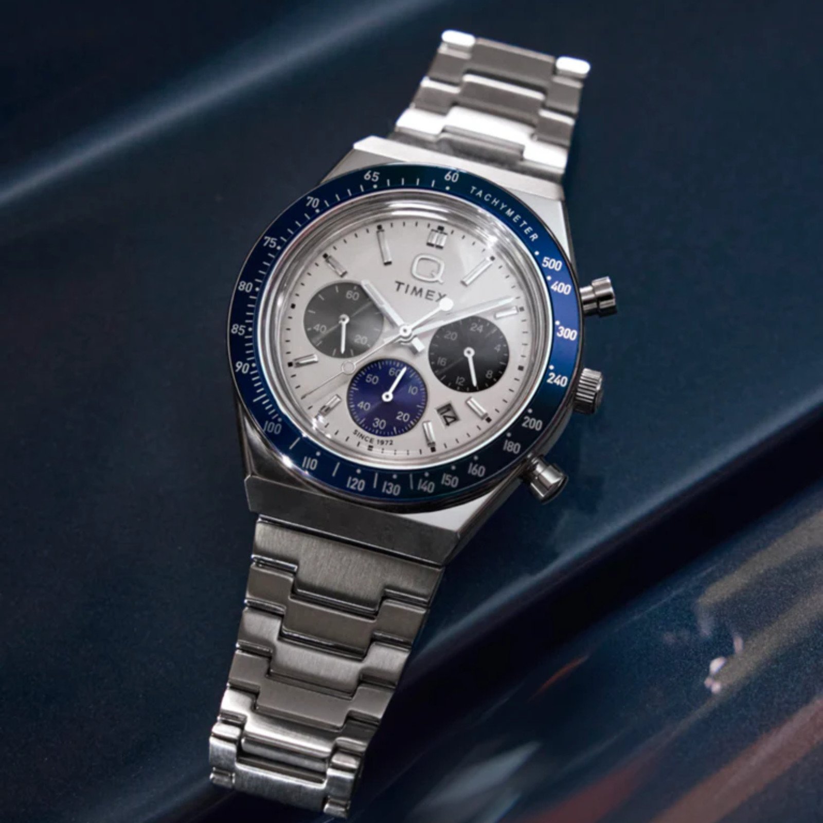 Relógio Q Timex Chronograph TW2Y36200 Prata 8