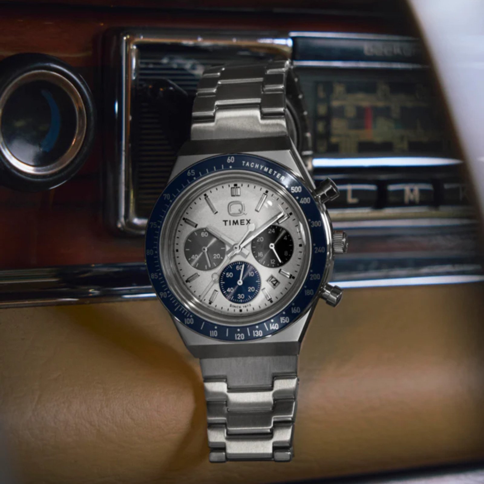 Relógio Q Timex Chronograph TW2Y36200 Prata 9