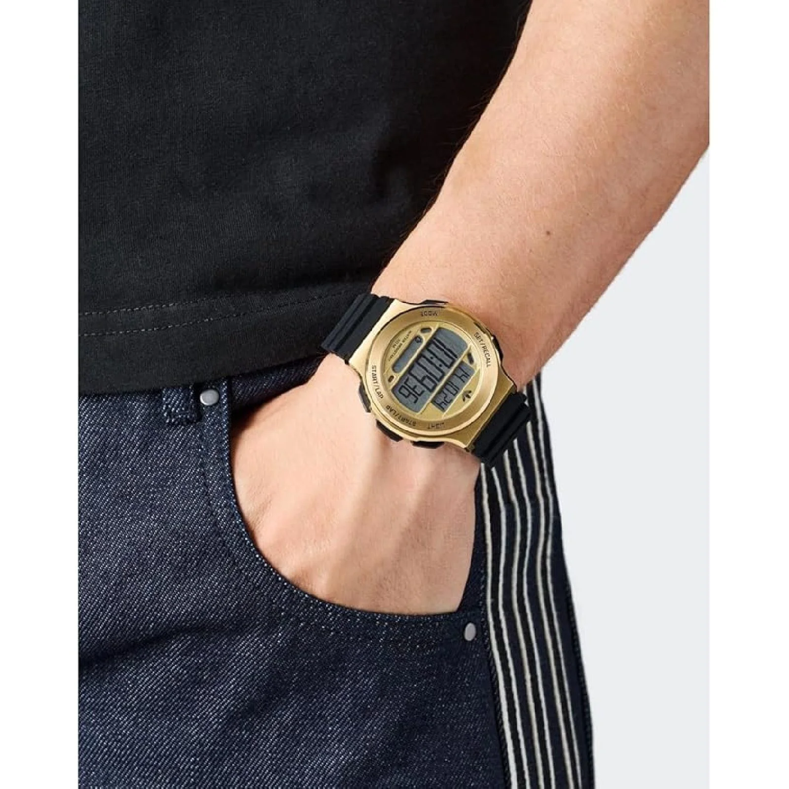 Relógio Adidas Expression Three Digital AOFH25506 Preto 3