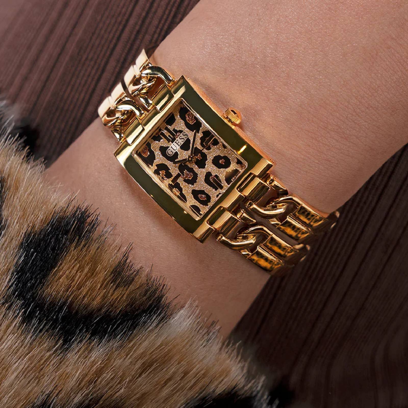 Relógio Guess Feminino Iconic Animal GW0807L2 Dourado 2