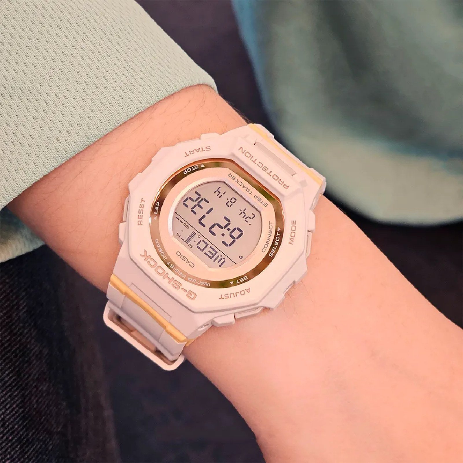 Relógio Casio G-Shock GMD-B300-4DR Rosa 2