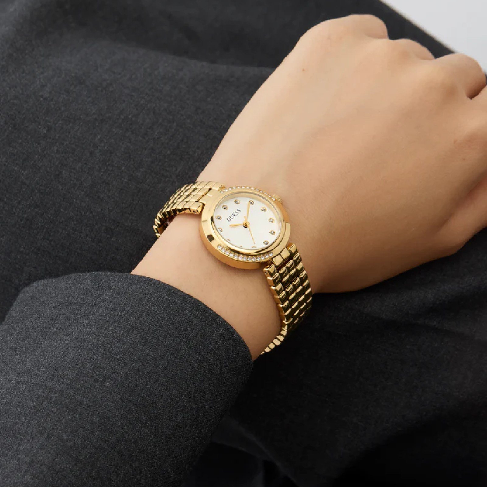 Relógio Feminino Guess GW0930L2 Dourado Dourado 2