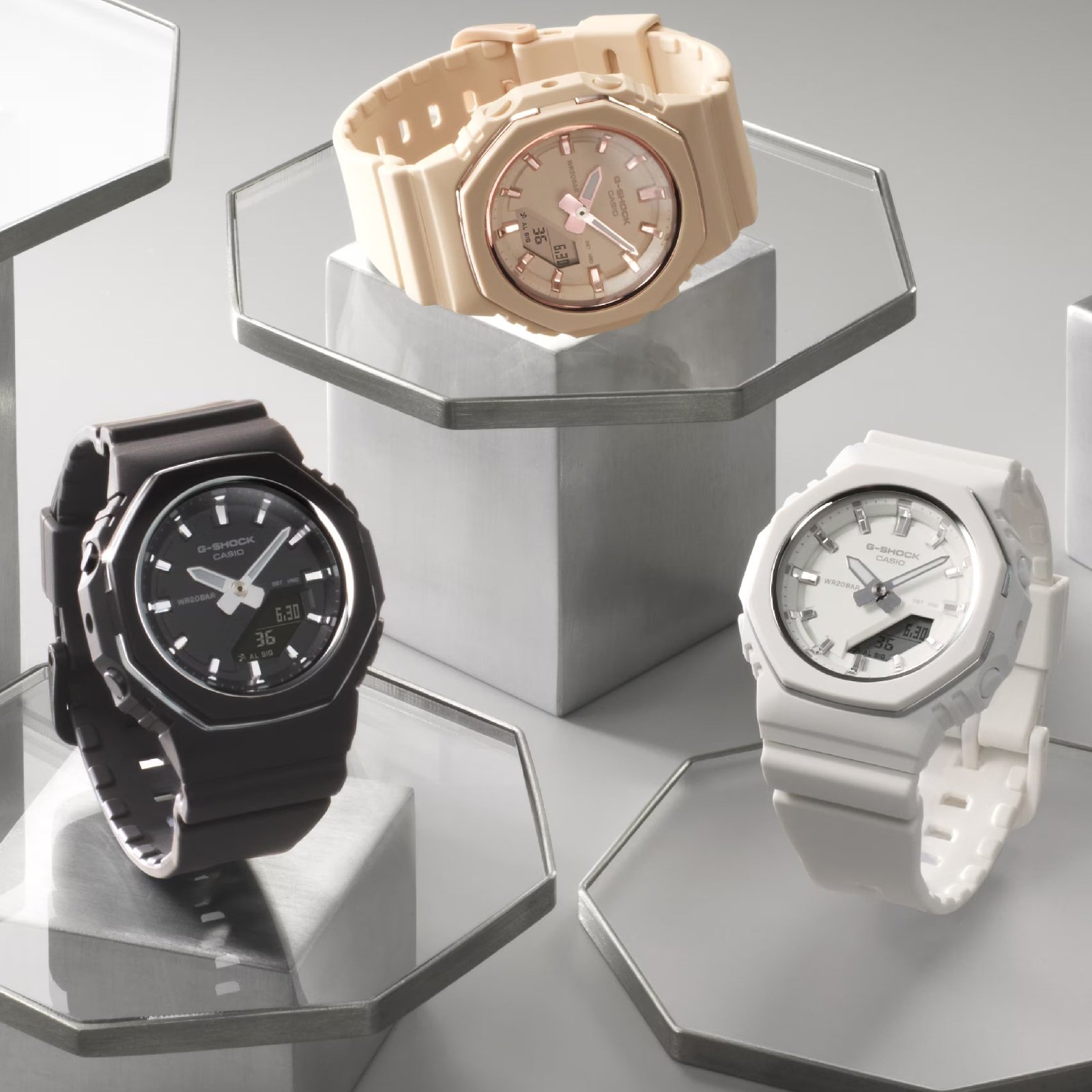 Relógio Casio G-Shock GMA-P2110-4ADR Bege 2