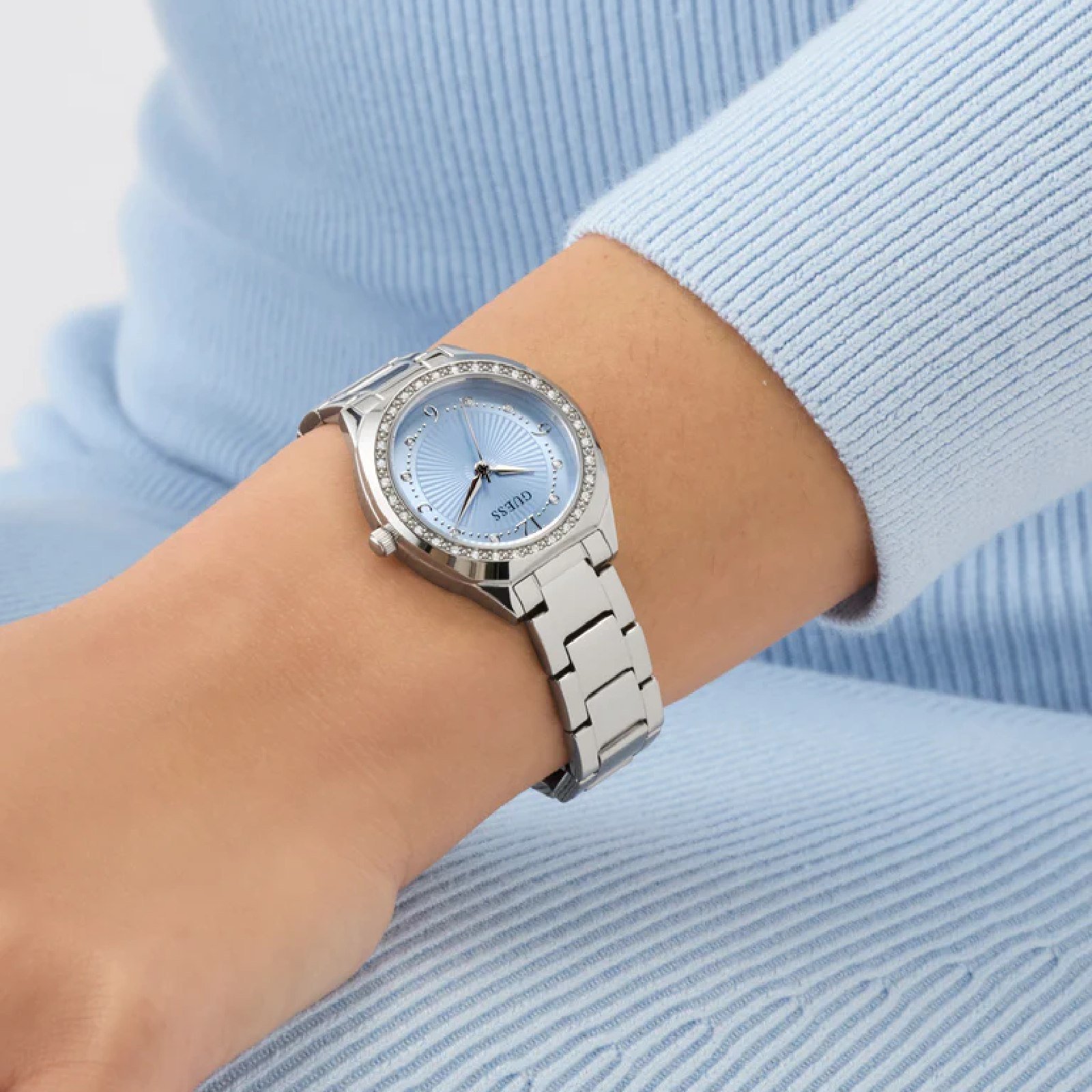 Relógio Guess GW0767L6 Feminino 30mm Aço Inoxidável Prata 3
