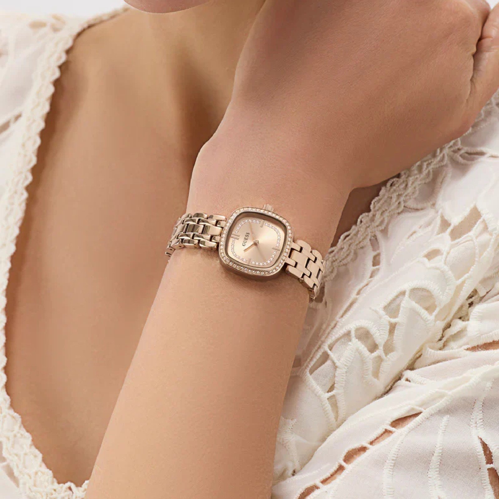 Relógio Guess Hazel GW1018L4 Feminino 25mm Aço Inoxidável Rose Gold 2