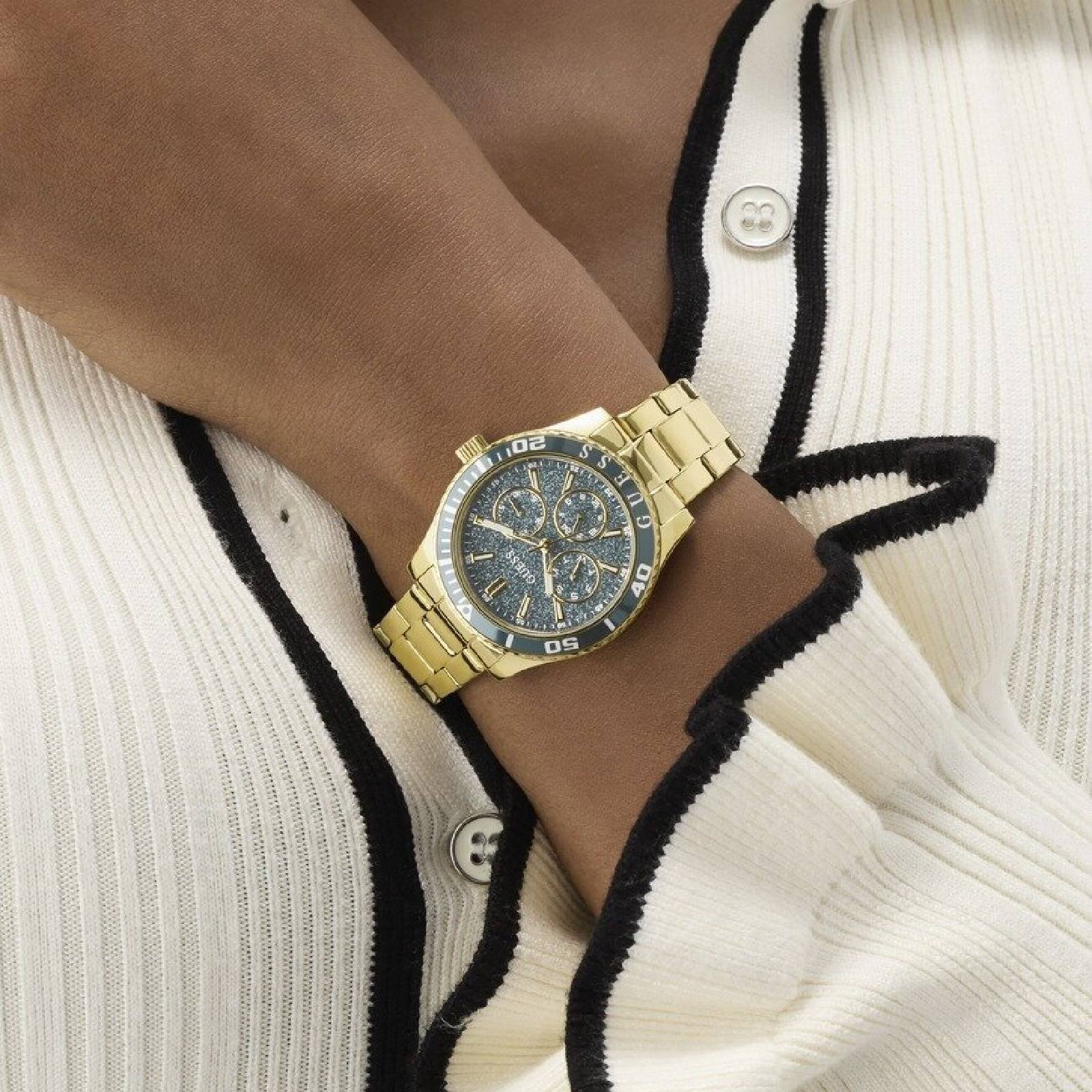 Relógio Guess GW1035L2 Feminino 36mm Aço Inox Dourado 9
