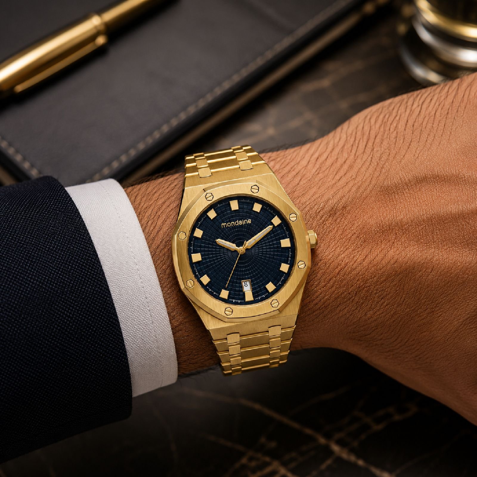 Relógio Mondaine Masculino Vértice 40016GPMVDA2 41mm Dourado 2