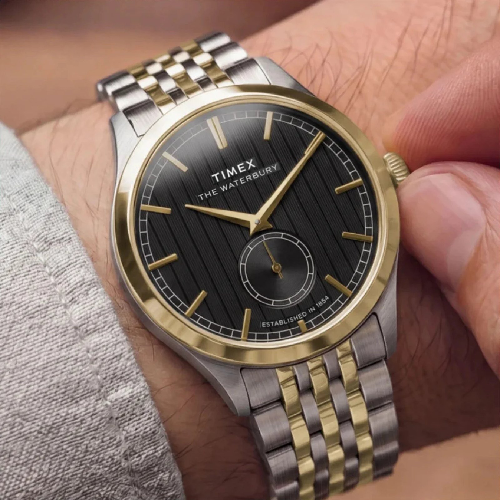 Relógio Timex Waterbury Sub Second TW2Y91900 Bicolor 39mm Dourado 2