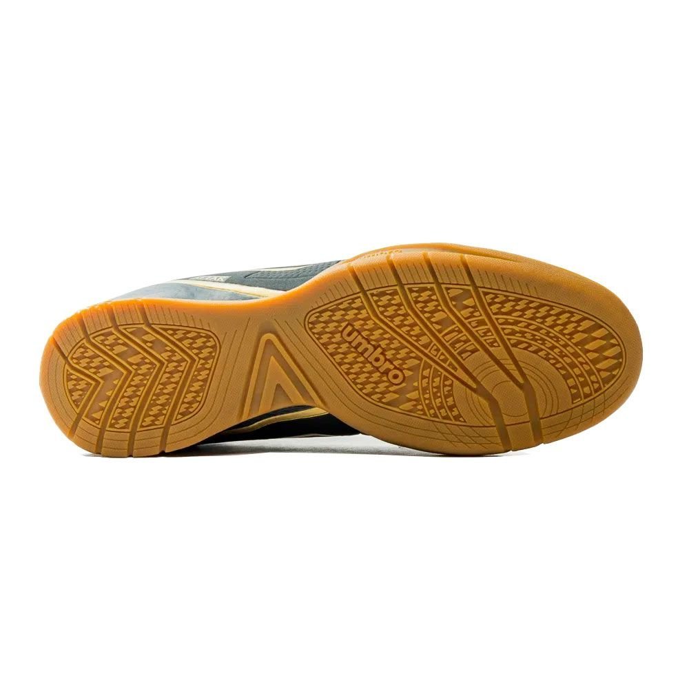 Chuteira Umbro Attak Eternal Futsal Preto 2