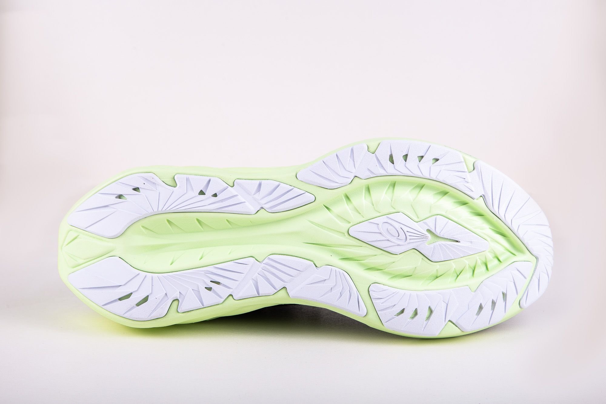 Tênis Asics Novablast 4 Masculino Preto 3