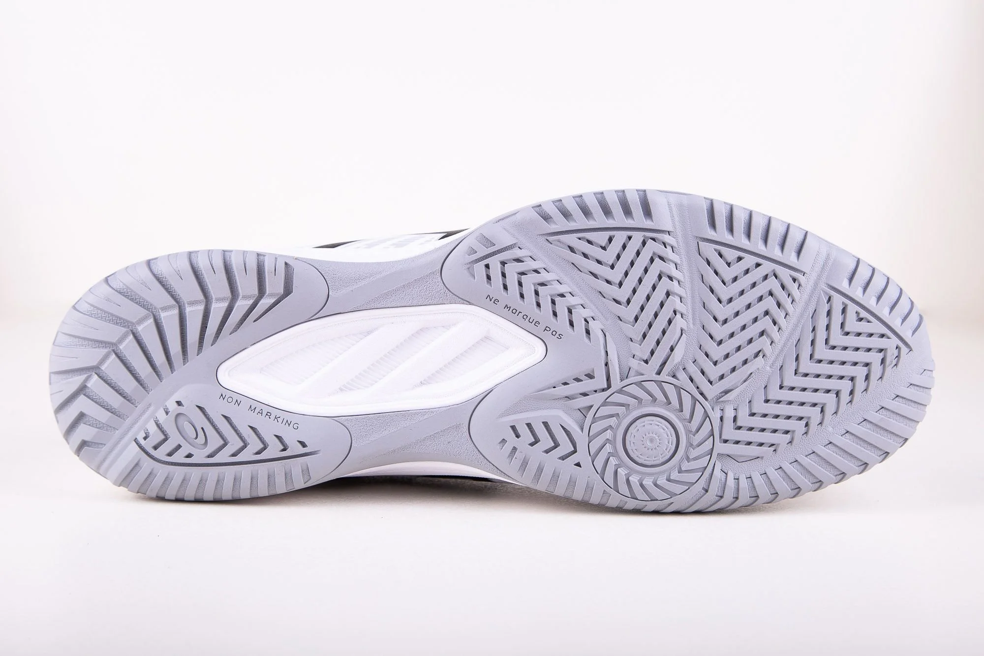 Tênis Asics UpCourt 6 Masculino Branco