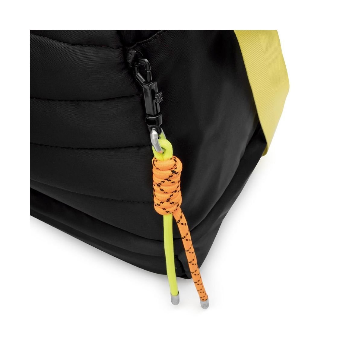 Bolsa Matelasse Preta Detalhes Neon Preto 6