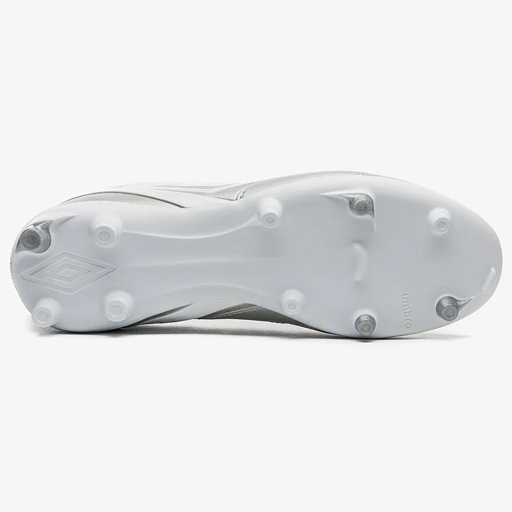 Chuteira Campo Adamant Master Class Club Prata Branco Umbro U01FB00229-828 Prata 4