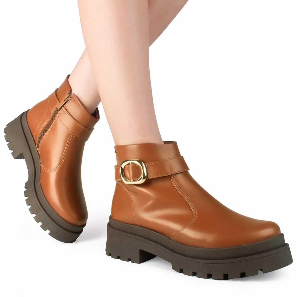 Bota Feminina Cano Curto Tratorada Caramelo Dakota DA852-0004 Marrom 2