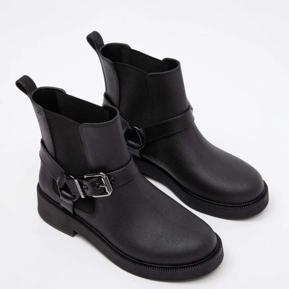 Bota Feminina Boston Preto Petite Jolie PJ7467 Preto 3