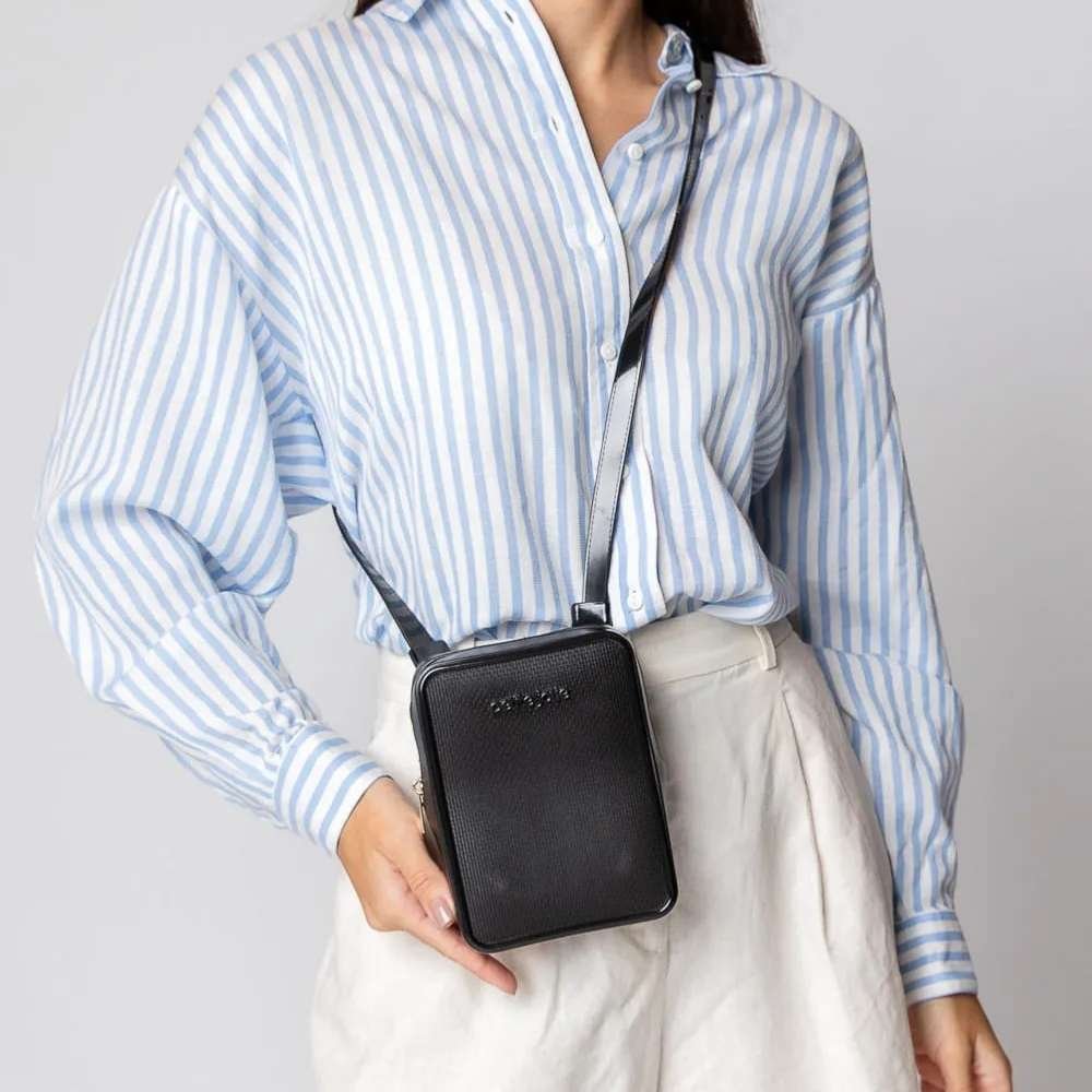 Bolsa Feminina Cross III Preto Petite Jolie PJ10362III Preto 2