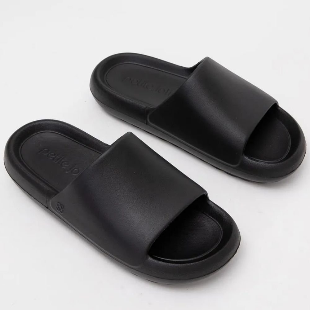 Chinelo Feminino Slide Hug Preto Petite Jolie PJ7639 Preto 3