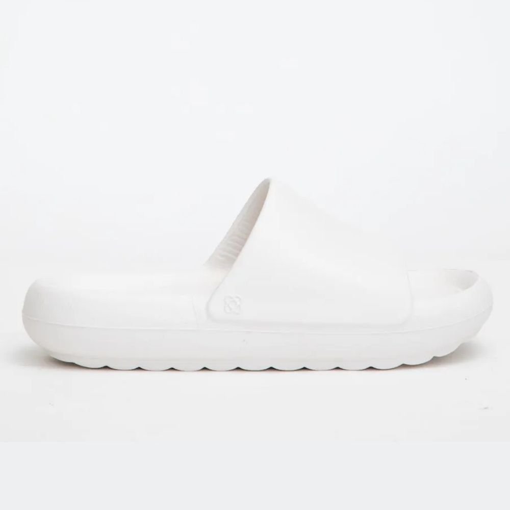 Chinelo Feminino Slide Hug White Petite Jolie PJ7639