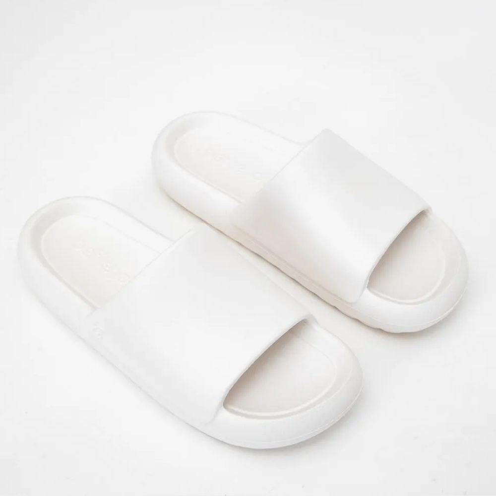 Chinelo Feminino Slide Hug White Petite Jolie PJ7639 Branco 3