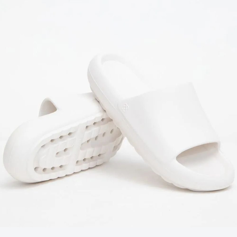 Chinelo Feminino Slide Hug White Petite Jolie PJ7639 Branco 4